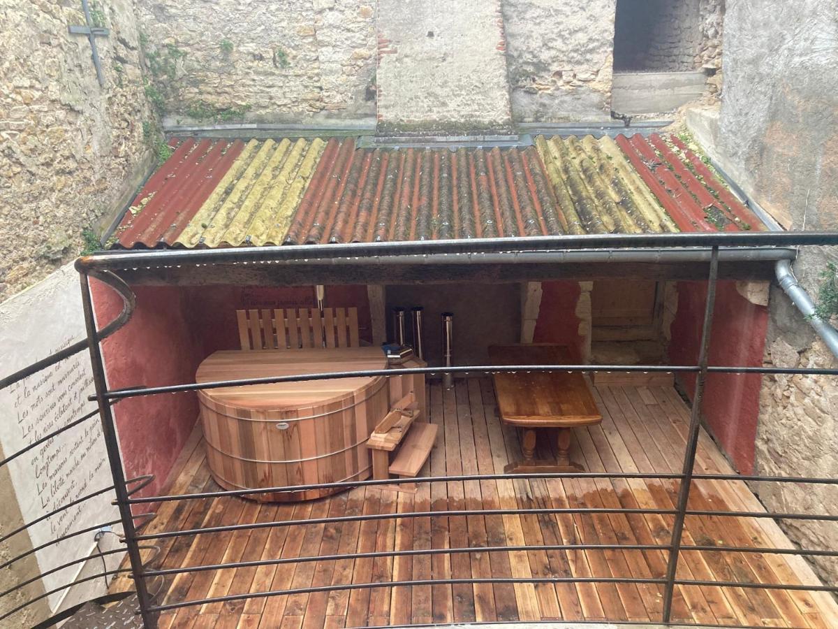 Bed and Breakfast Le patio de Xénia La Charité-sur-Loire Exterior foto